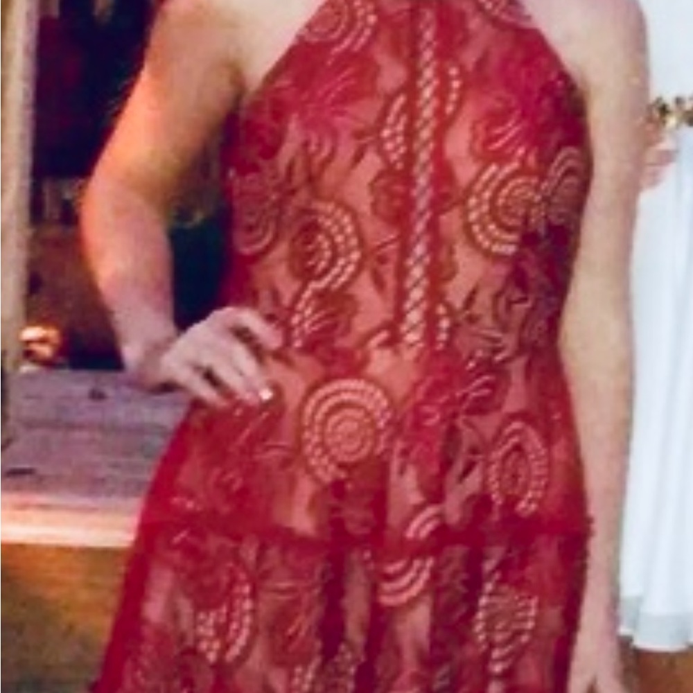 Jodi Kristopher dress Women’s Formal dress size 1 Rust lace overlay back cutout